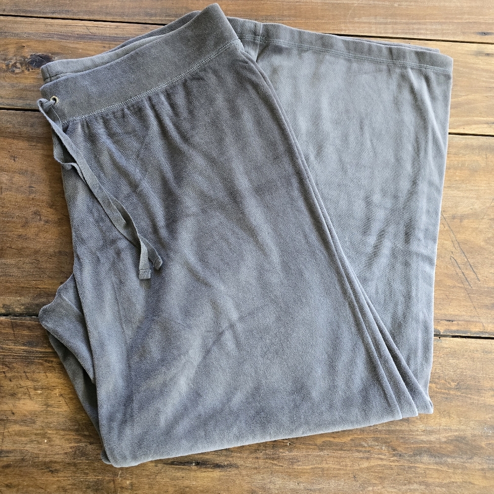 GapBody Womens XL Wide Leg Lounge Pants / Gray Velour style, Comfy Pre-Loved